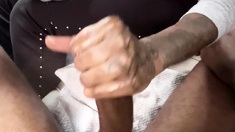 Amateur blonde girlfriend homemade blowjob and handjob