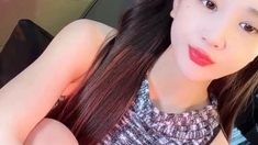 Naughty Japanese babe Ayaka Tomoda masturbates