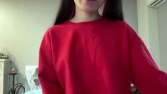 Brunette Solo Webcam Masturbation