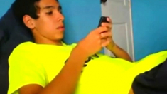 Latino Twink Shows Off When Jerking